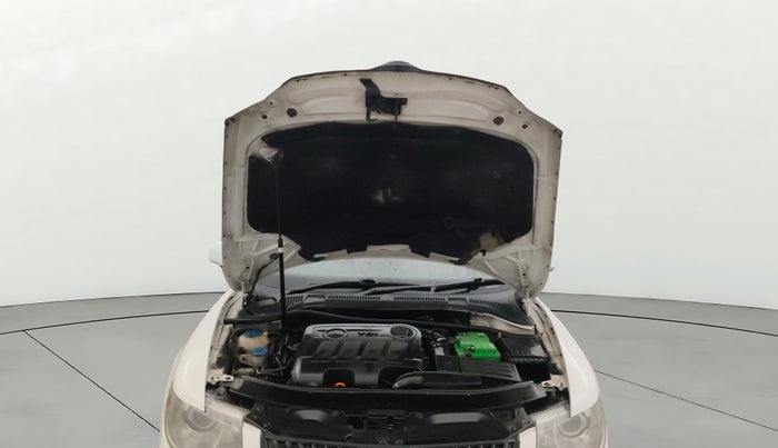 2013 Skoda Superb ELEGANCE 2.0 TDI CR AT, Diesel, Automatic, 68,183 km, Open Bonet