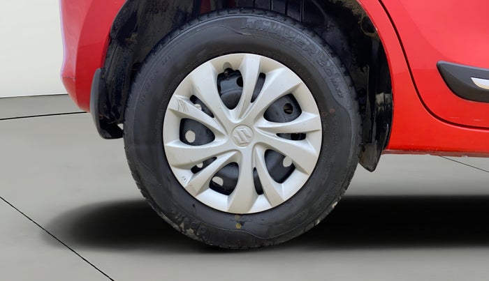 2019 Maruti Swift VXI, Petrol, Manual, 33,813 km, Right Rear Wheel
