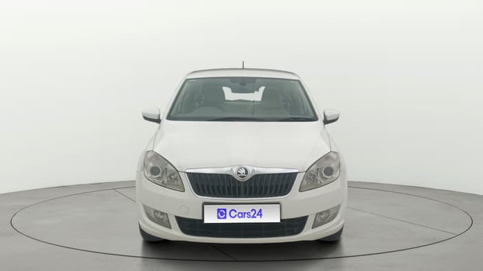2016 Skoda Rapid 1.6 MPI STYLE PLUS, Petrol, Manual, 1,16,355 km, Front