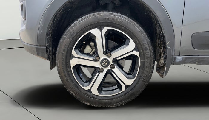 2022 Tata NEXON XM PLUS SUNROOF PETROL, Petrol, Manual, 16,033 km, Left Front Wheel