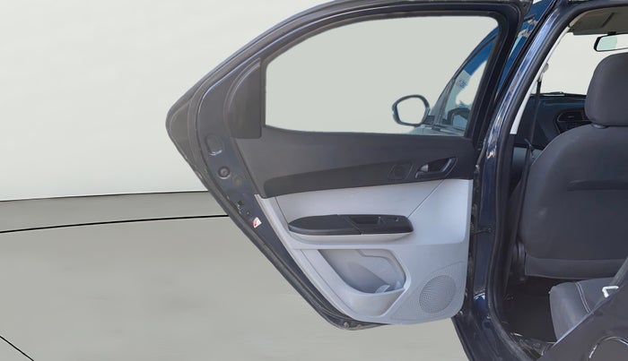 2022 Tata Tiago XT (O) PETROL, Petrol, Manual, 23,442 km, LHS Rear Door