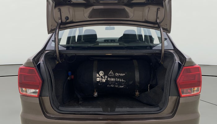 2018 Volkswagen Ameo TRENDLINE 1.0L, CNG, Manual, 1,32,995 km, Boot Open Zoomed View