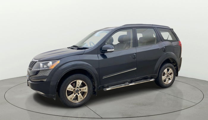 2013 Mahindra XUV500 W8, Diesel, Manual, 91,336 km, Left Front Diagonal