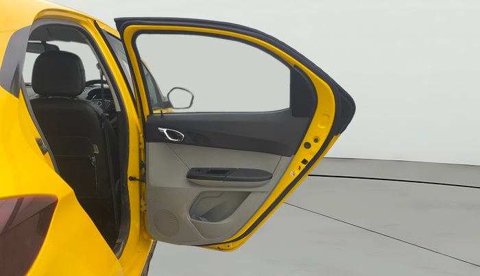 2020 Tata Tiago XZ PLUS PETROL, Petrol, Manual, 33,271 km, RHS Rear Door