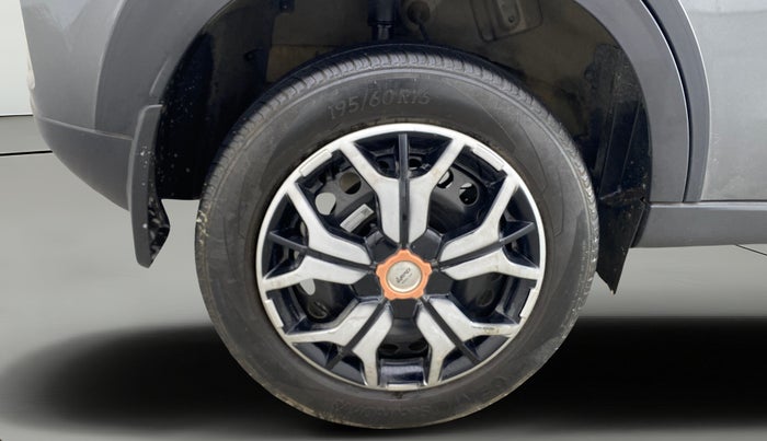 2024 Tata NEXON Smart + 1.5, Diesel, Manual, 19,983 km, Right Rear Wheel