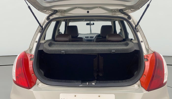 2015 Maruti Swift VXI, Petrol, Manual, 17,787 km, Boot Open Zoomed View