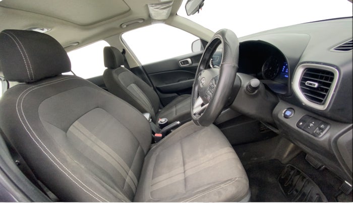 2019 Hyundai VENUE SX PLUS 1.0 TURBO DCT, Petrol, Automatic, 70,973 km, Right Side Front Door Cabin