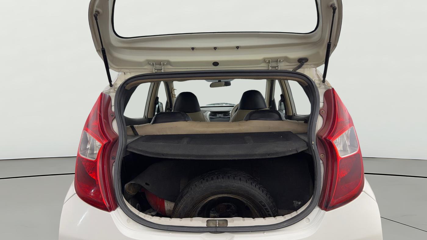 2018 Hyundai Eon MAGNA +, CNG, Manual, 79,427 km, Boot Open Zoomed View