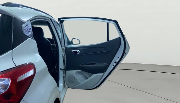 2022 Hyundai GRAND I10 NIOS SPORTZ 1.2 KAPPA VTVT, Petrol, Manual, 30,334 km, RHS Rear Door