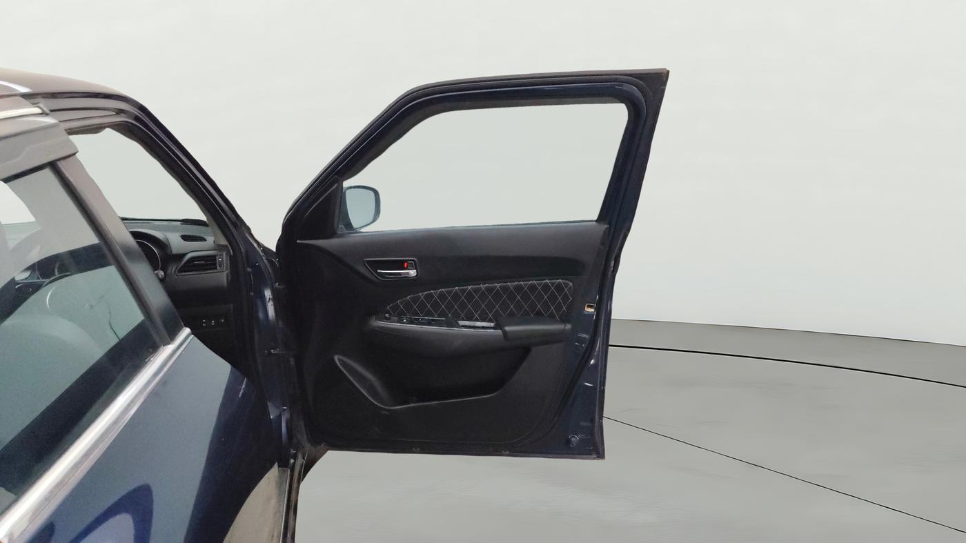 2022 Maruti Swift VXI AMT, Petrol, Automatic, 54,786 km, RHS Front Door
