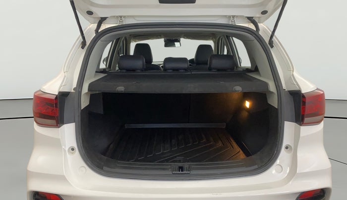 2022 MG ASTOR SAVVY 1.3 TURBO AT S RED, Petrol, Automatic, 42,010 km, Boot Open Zoomed View