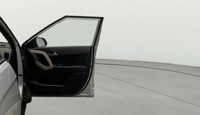 2016 Hyundai Creta SX PLUS 1.6 PETROL, Petrol, Manual, 54,135 km, RHS Front Door