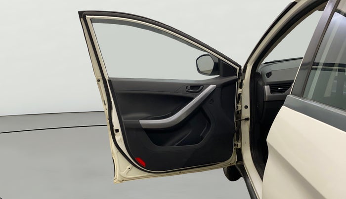 2020 Tata NEXON XMA PETROL, Petrol, Automatic, 34,903 km, LHS Front Door