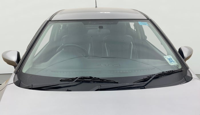 2019 Maruti Baleno DELTA PETROL 1.2, Petrol, Manual, 35,702 km, Front Windshield