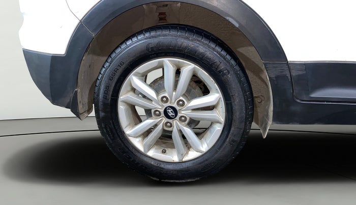 2017 Hyundai Creta SX PLUS 1.6 PETROL, Petrol, Manual, 73,888 km, Right Rear Wheel