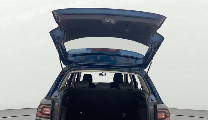 2025 Volkswagen TAIGUN COMFORTLINE 1.0 TSI MT, Petrol, Manual, 12,659 km, Boot Door Open