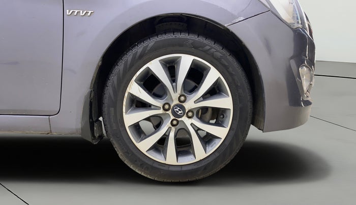 2016 Hyundai Verna 1.6 VTVT SX, Petrol, Manual, 48,818 km, Right Front Wheel