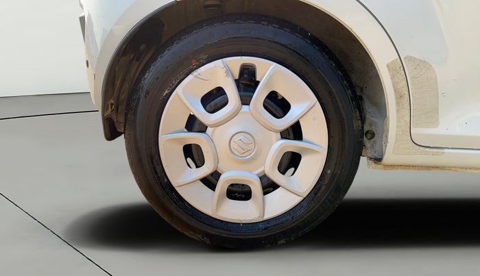 2018 Maruti IGNIS DELTA 1.2, CNG, Manual, 39,817 km, Right Rear Wheel
