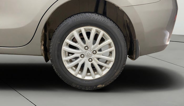 2018 Maruti Dzire ZDI, Diesel, Manual, 42,424 km, Left Rear Wheel