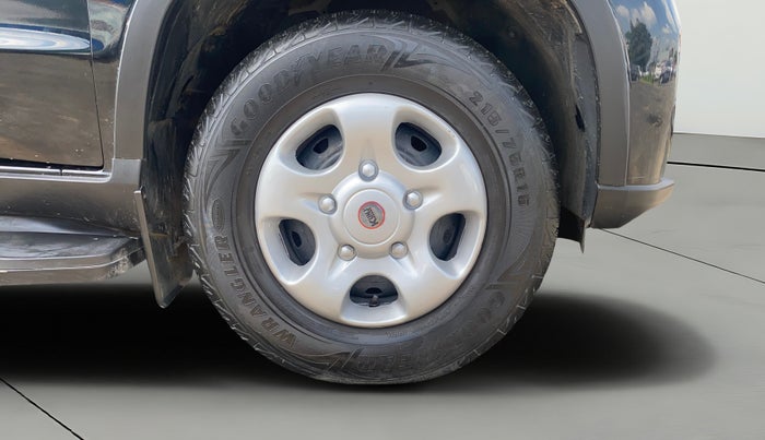 2023 Mahindra BOLERO NEO N 8, Diesel, Manual, 30,272 km, Right Front Wheel