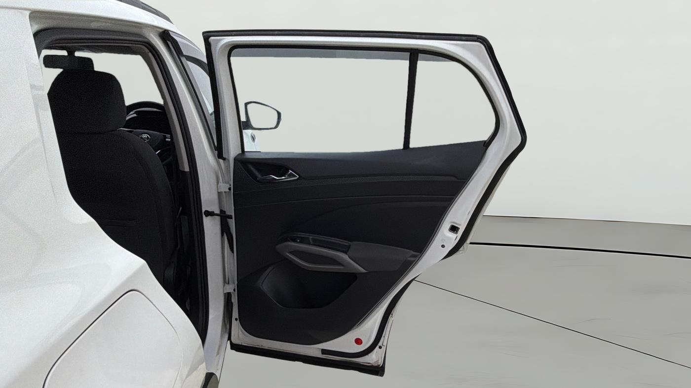 2025 Skoda Kylaq Signature, Petrol, Manual, 19,275 km, RHS Rear Door