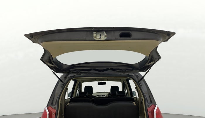 2015 Maruti Ertiga VXI CNG, CNG, Manual, 1,21,416 km, Boot Door Open