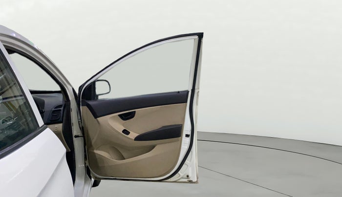 2013 Hyundai Eon ERA +, Petrol, Manual, 52,361 km, RHS Front Door