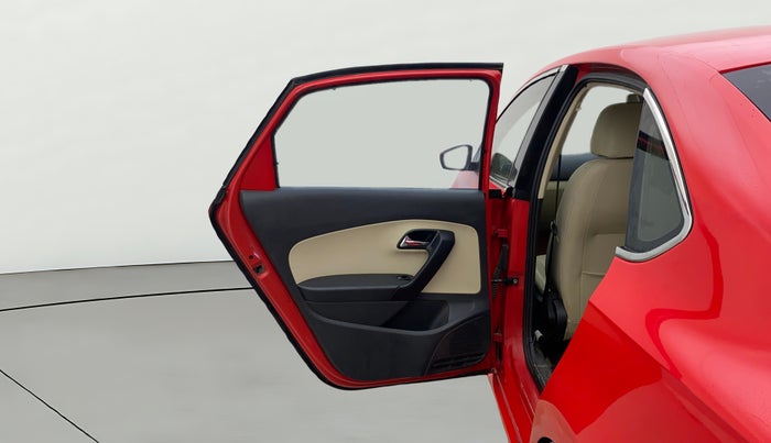 2017 Skoda Rapid 1.5 TDI CR ACTIVE, Diesel, Manual, 1,56,987 km, LHS Rear Door