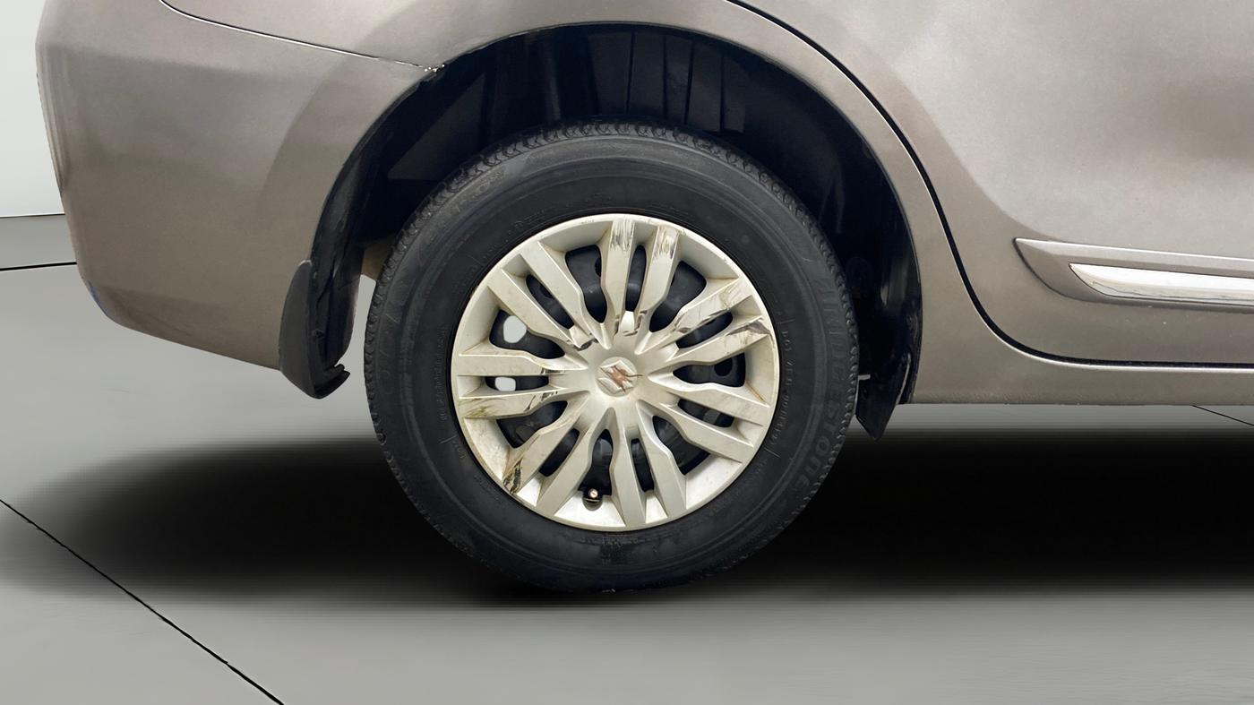 2019 Maruti Dzire VXI, Petrol, Manual, 64,459 km, Right Rear Wheel