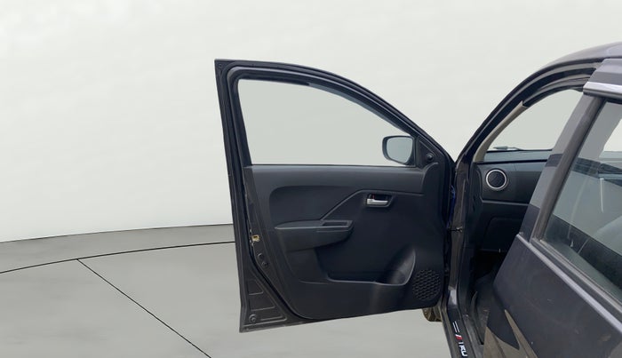 2022 Maruti Alto K10 VXI PLUS, Petrol, Manual, 92,697 km, LHS Front Door