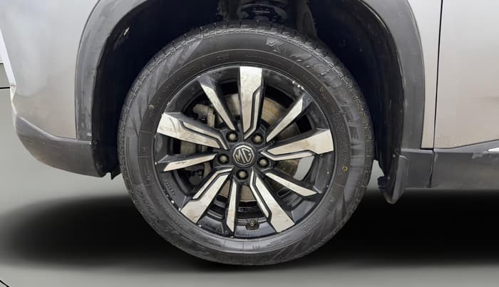 2019 MG HECTOR SHARP 1.5 DCT PETROL, Petrol, Automatic, 1,01,720 km, Left Front Wheel