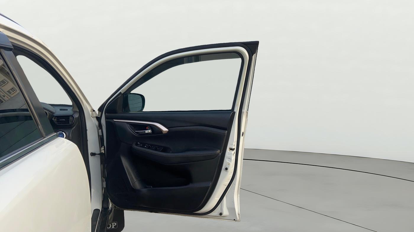 2023 Maruti Grand Vitara ALPHA PLUS HYBRID ECVT, Hybrid, Automatic, 1,15,201 km, RHS Front Door