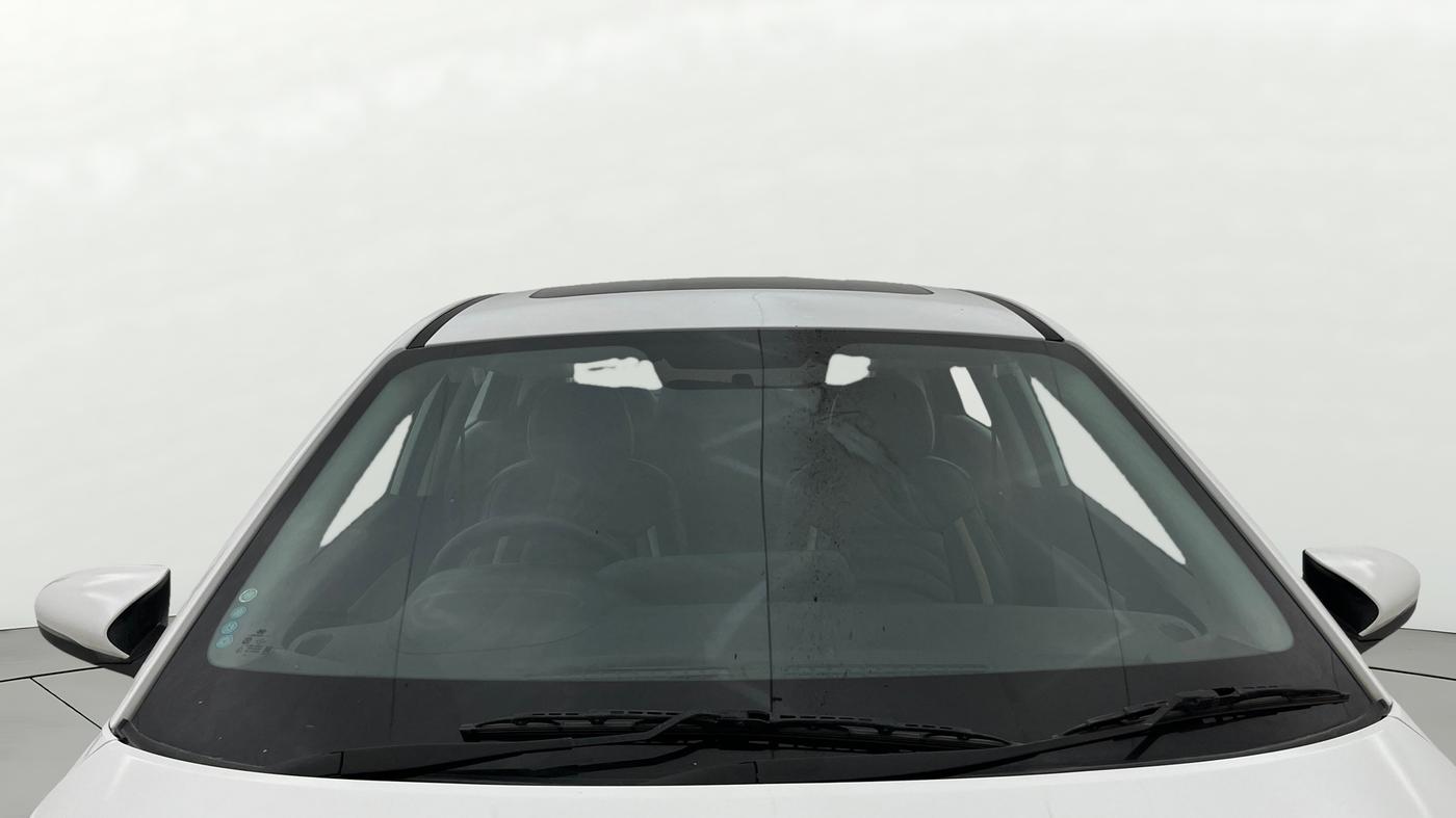 2025 Hyundai NEW I20 Sportz (O) 1.2 IVT, Petrol, Automatic, 11,272 km, Front Windshield