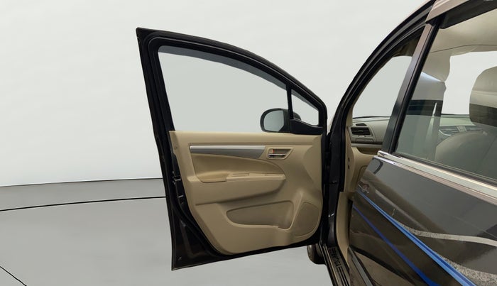 2018 Maruti Ertiga ZXI, Petrol, Manual, 27,315 km, LHS Front Door