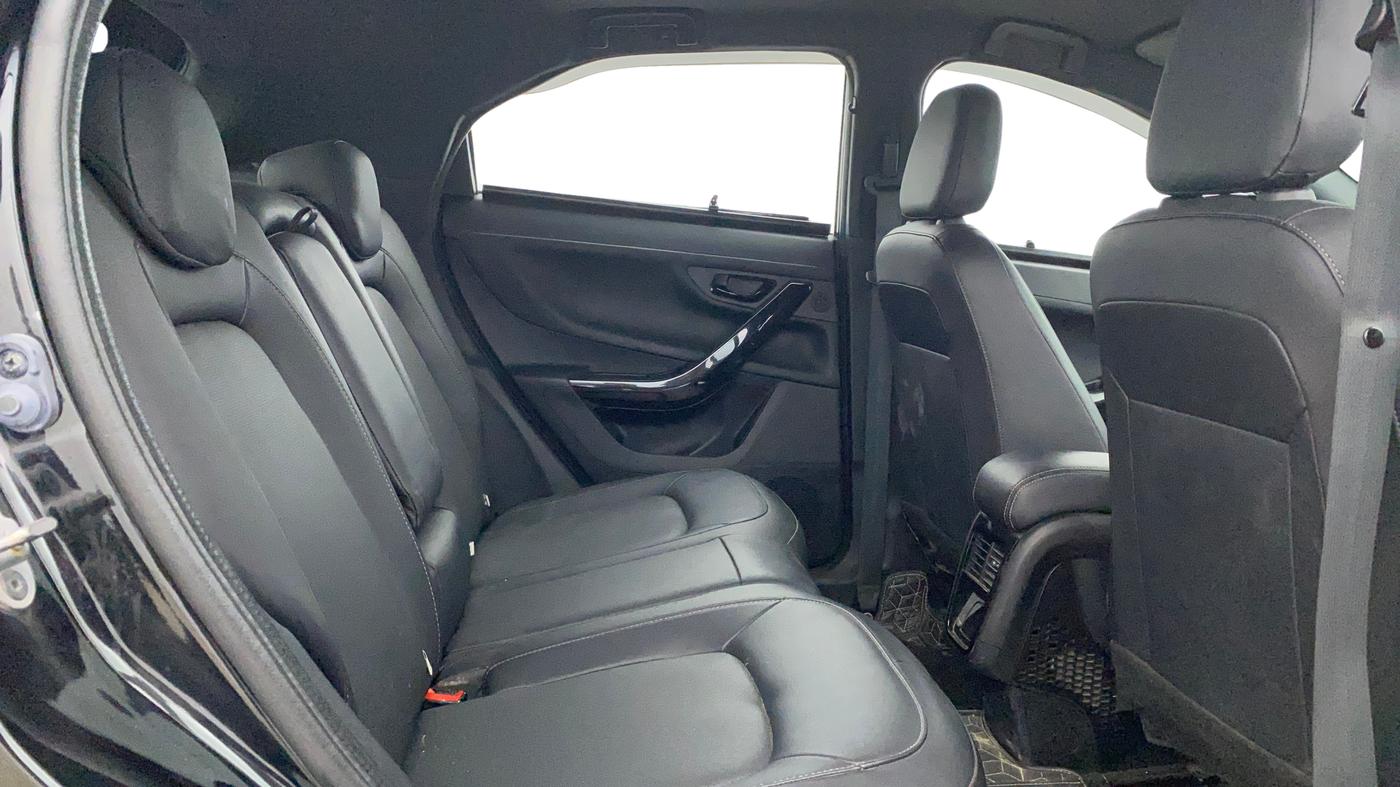 2023 Tata NEXON XZ PLUS LUX SUNROOF DARK PETROL, Petrol, Manual, 19,280 km, Right Side Rear Door Cabin