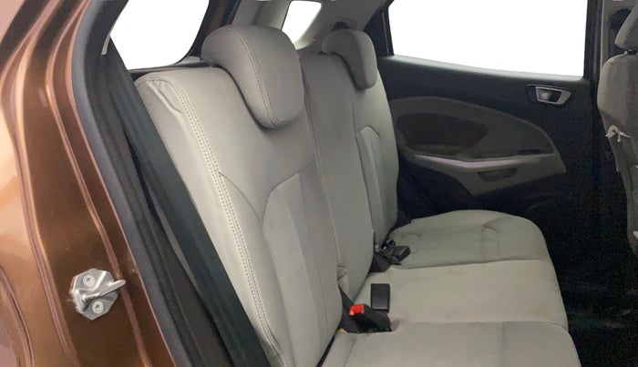 2016 Ford Ecosport TREND+ 1.0L ECOBOOST, Petrol, Manual, 1,49,070 km, Right Side Rear Door Cabin