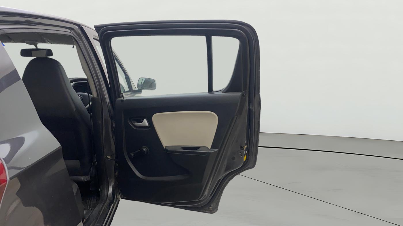 2021 Maruti Alto LXI CNG, CNG, Manual, 82,569 km, RHS Rear Door