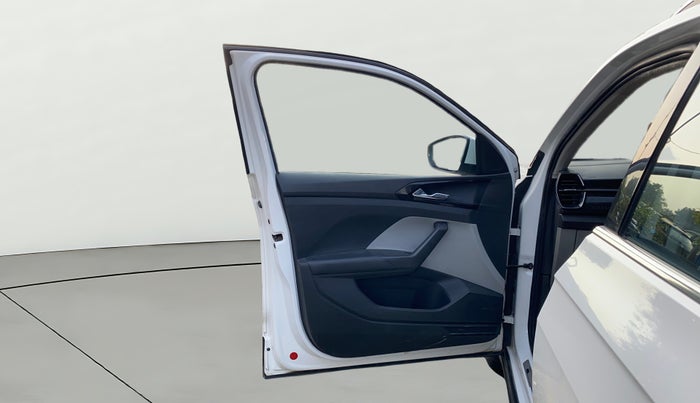 2022 Skoda KUSHAQ STYLE 1.0L TSI MT, Petrol, Manual, 45,559 km, LHS Front Door