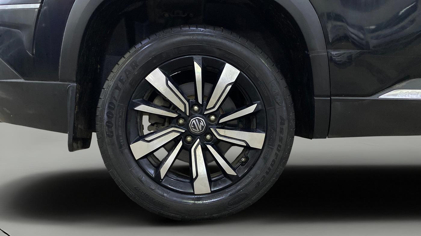 2020 MG HECTOR SHARP 1.5 DCT PETROL, Petrol, Automatic, 30,931 km, Right Rear Wheel