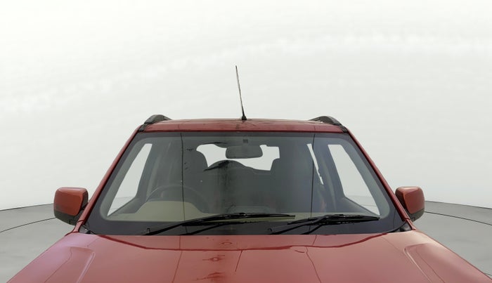 2015 Mahindra TUV300 T8, Diesel, Manual, 88,311 km, Front Windshield