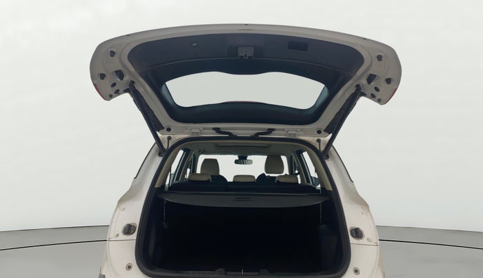 2022 MG HECTOR SHARP 1.5 PETROL CVT, Petrol, Automatic, 28,949 km, Boot Door Open