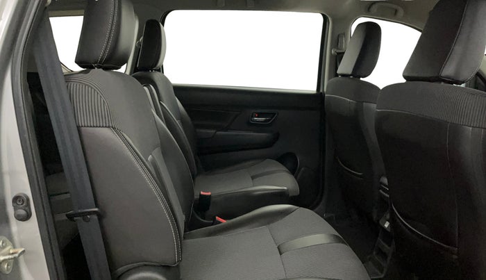 2021 Maruti XL6 ZETA AT, Petrol, Automatic, 60,970 km, Right Side Rear Door Cabin