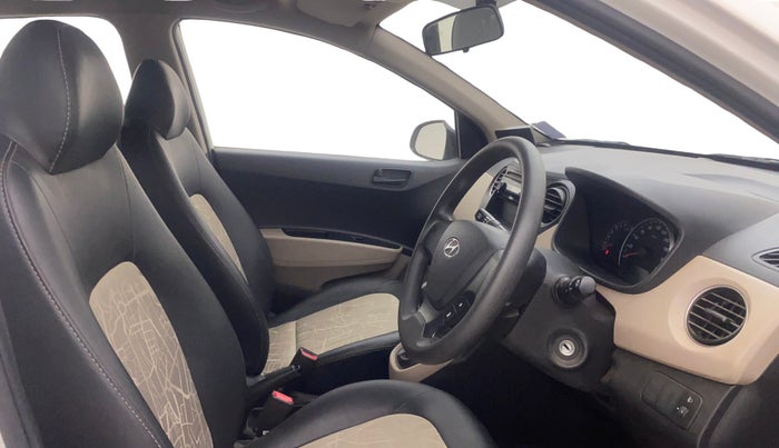 2017 Hyundai Grand i10 MAGNA AT 1.2 KAPPA VTVT, Petrol, Automatic, 17,014 km, Right Side Front Door Cabin