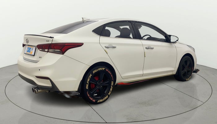 2018 Hyundai Verna 1.6 VTVT SX O, Petrol, Manual, 70,816 km, Right Back Diagonal