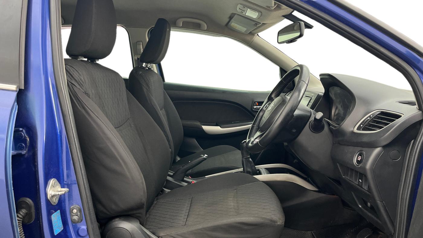 2017 Maruti Baleno ZETA PETROL 1.2, Petrol, Manual, 72,902 km, Right Side Front Door Cabin
