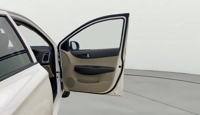 2013 Hyundai i20 SPORTZ 1.2, Petrol, Manual, 46,733 km, RHS Front Door