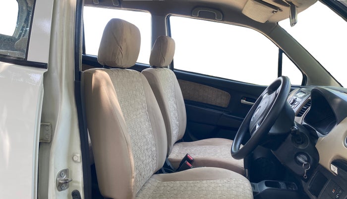 2017 Maruti Wagon R 1.0 VXI AMT, Petrol, Automatic, 65,211 km, Right Side Front Door Cabin