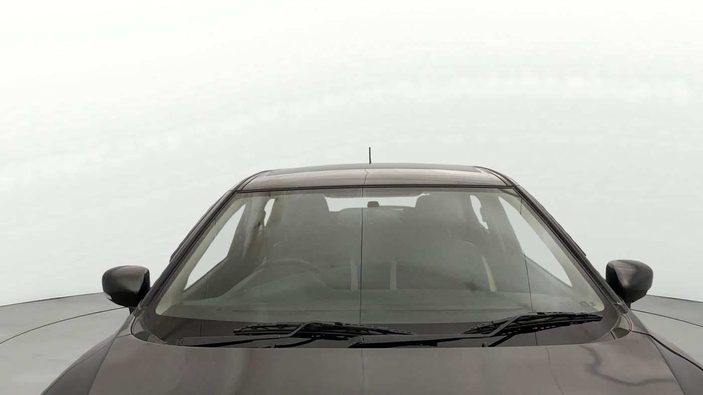 2018 Maruti Baleno DELTA PETROL 1.2, Petrol, Manual, 1,31,230 km, Front Windshield