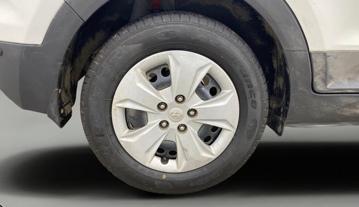 2017 Hyundai Creta E PLUS 1.6 PETROL, Petrol, Manual, 35,825 km, Right Rear Wheel