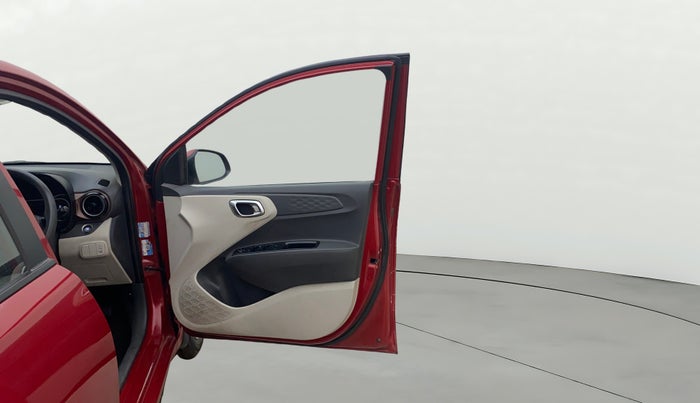 2020 Hyundai AURA SX 1.2, Petrol, Manual, 87,522 km, RHS Front Door